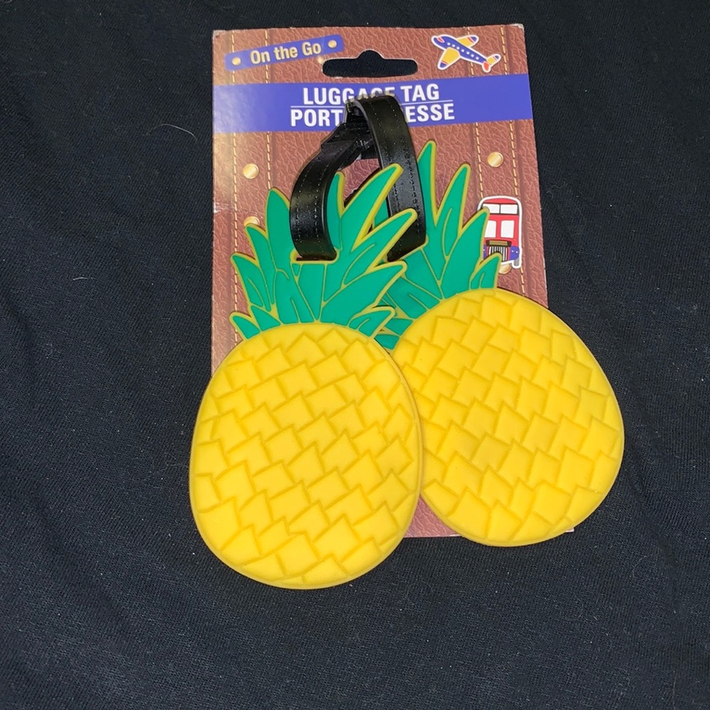 Pineapple Luggage Tags